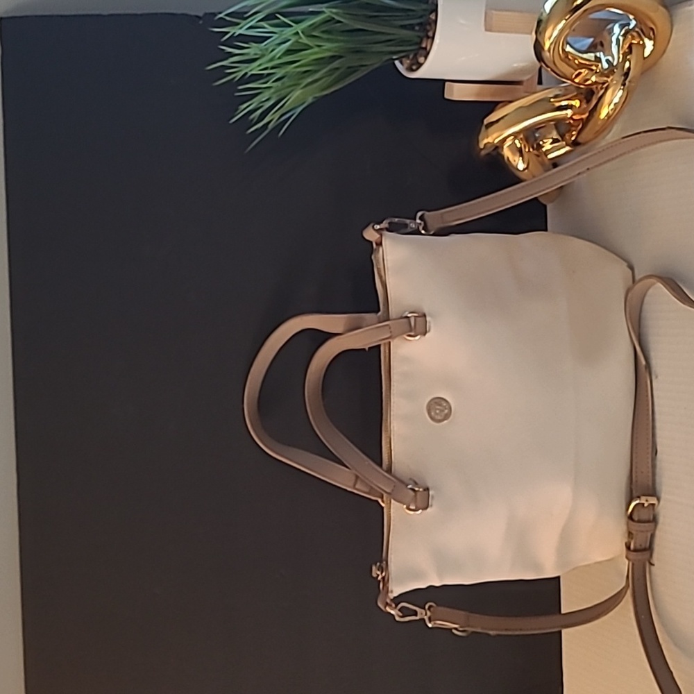 Anne Klein Elegant Cream Handbag